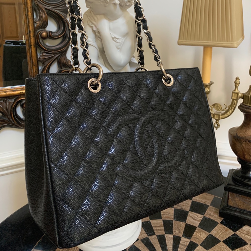 **SOLD** Chanel Black Caviar GST Tote Authentic